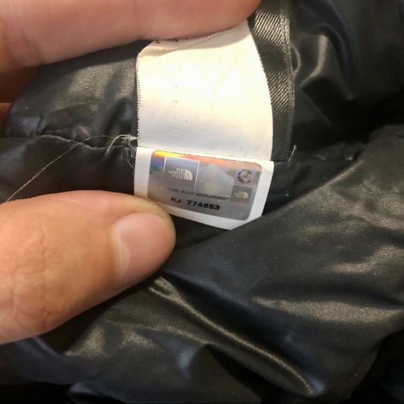 SOLD The North Face Womens HyVent Goose Down Hood - Picture 6 of 16